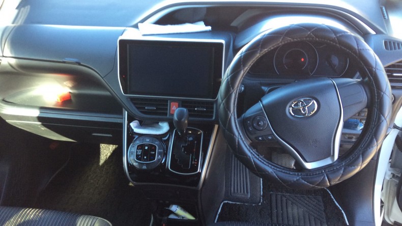 内装インパネ全体