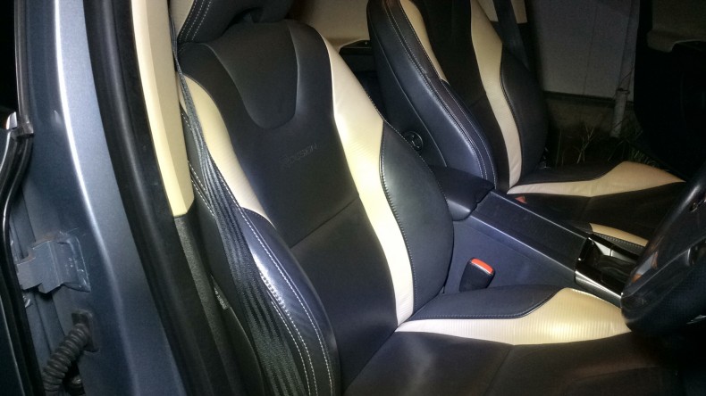 内装前方シート