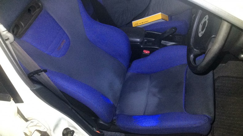 内装前方シート