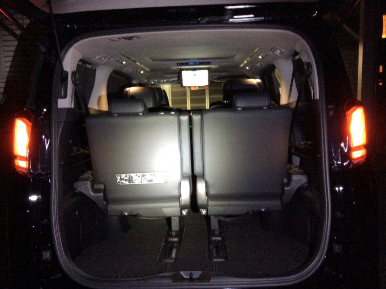 内装トランク