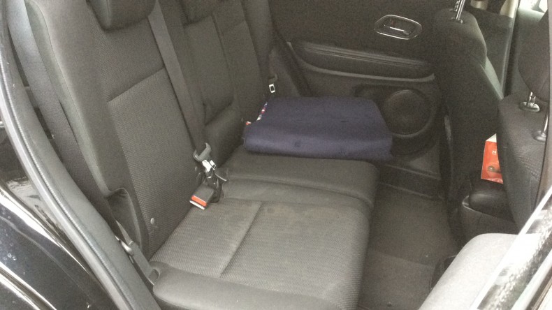 内装後方シート