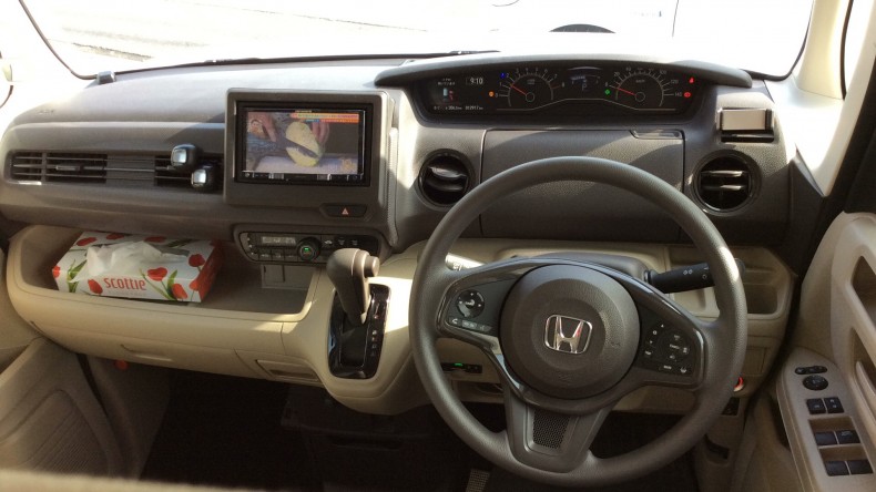 内装インパネ全体