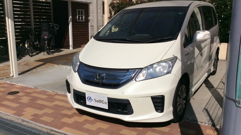 ホンダ フリードハイブリッドの売買実績画像