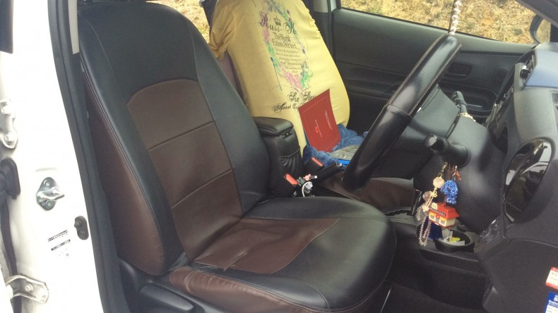 内装前方シート