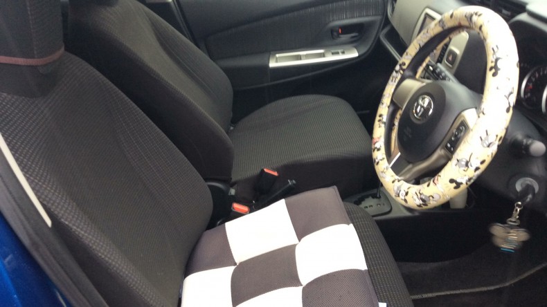 内装前方シート