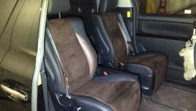 内装後方シート