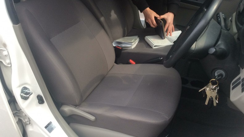 内装前方シート