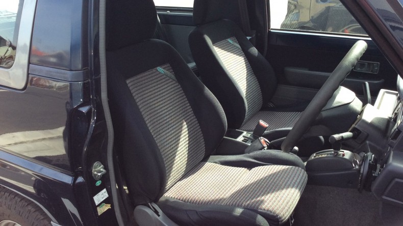 内装前方シート