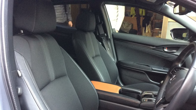 内装前方シート