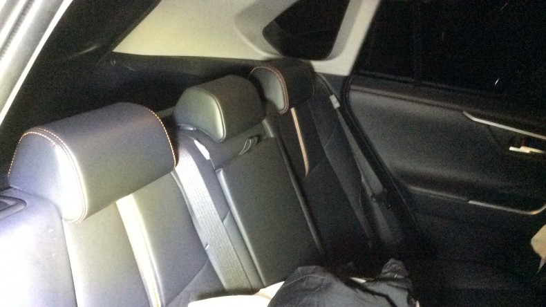 内装後方シート