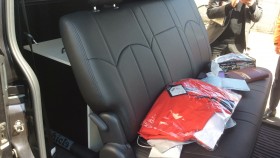 内装後方シート