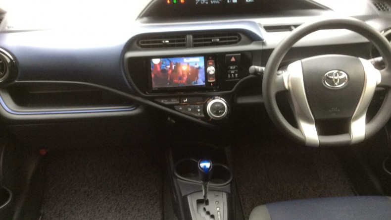 内装インパネ全体