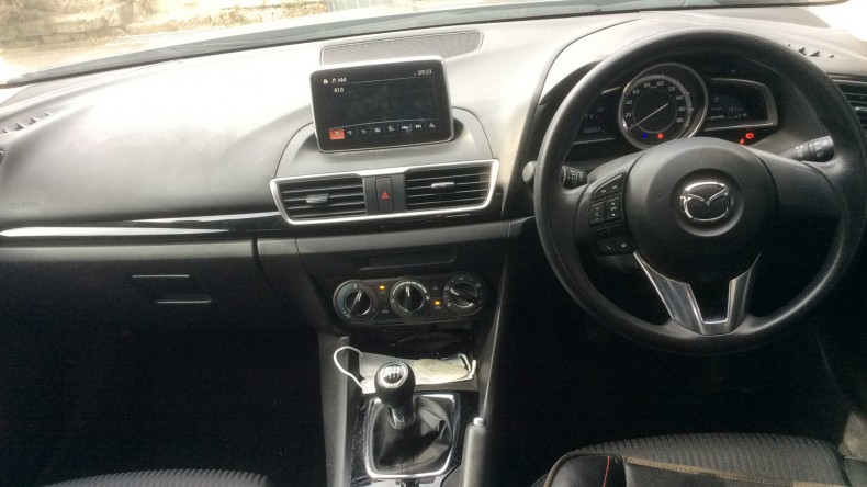 内装インパネ全体