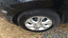 タイヤホイール前