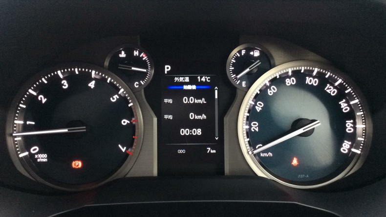 内装メーター