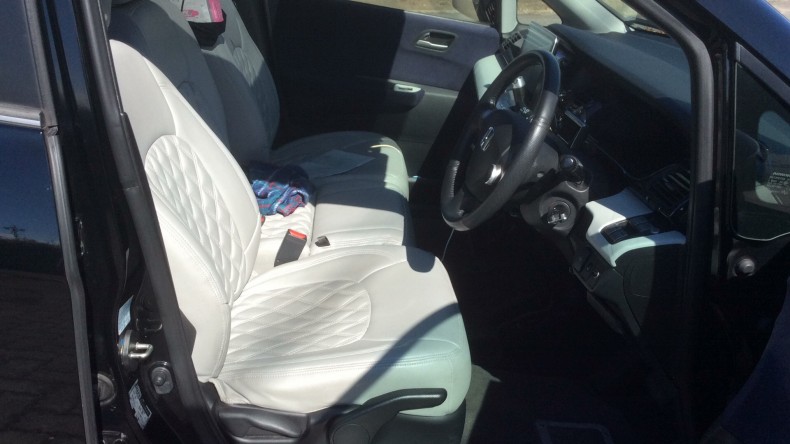 内装前方シート