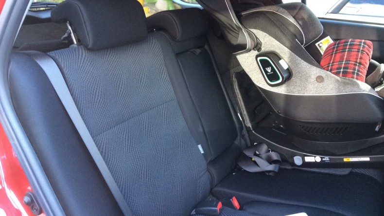 内装後方シート