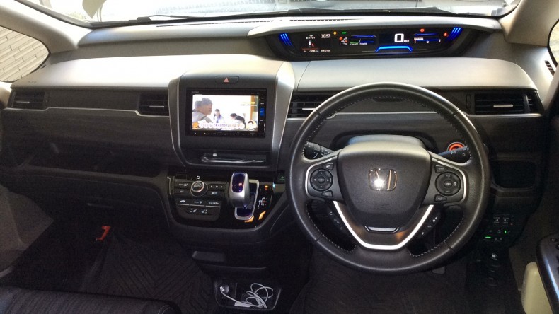 内装インパネ全体