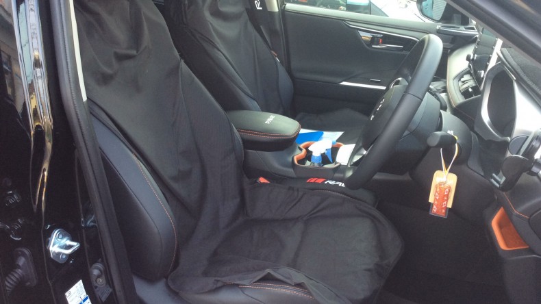 内装前方シート