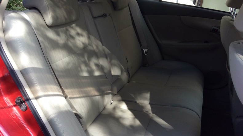 内装後方シート