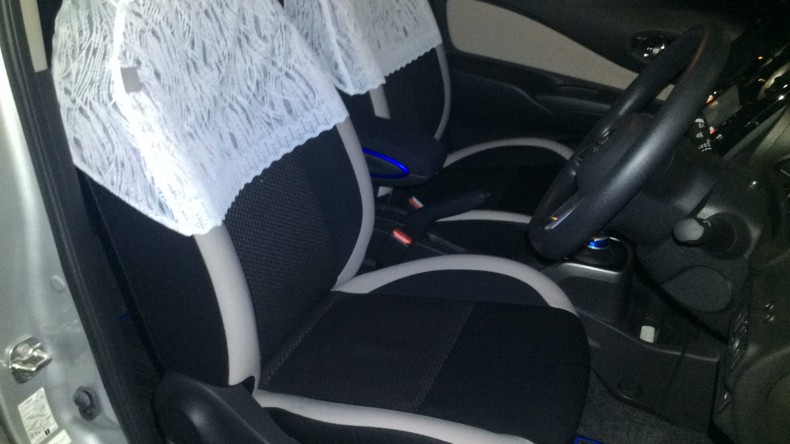 内装前方シート