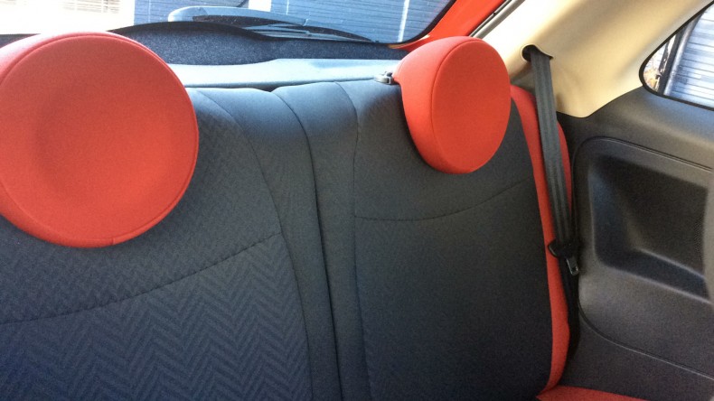 内装後方シート