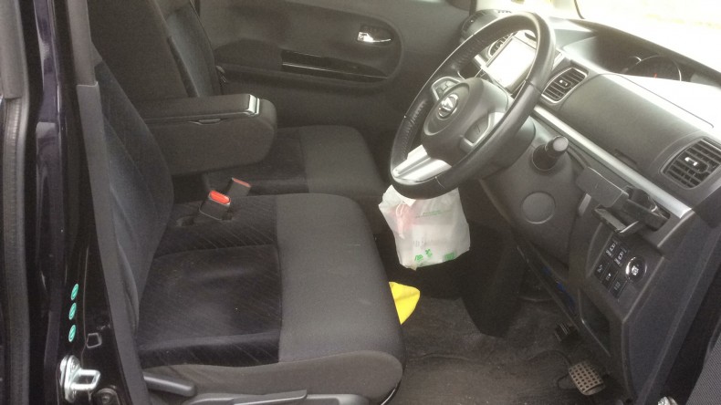 内装前方シート