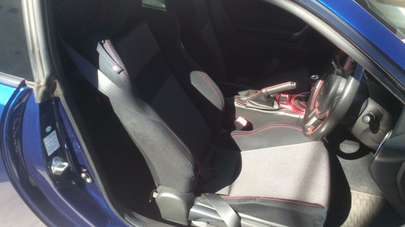 内装前方シート