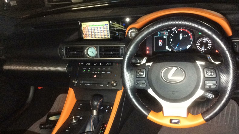 内装インパネ全体