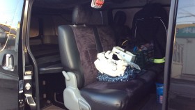 内装後方シート