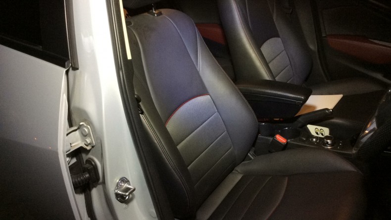 内装前方シート