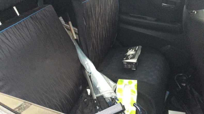 内装後方シート