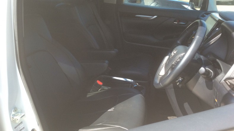 内装前方シート