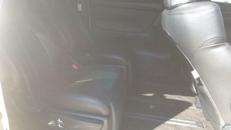 内装後方シート