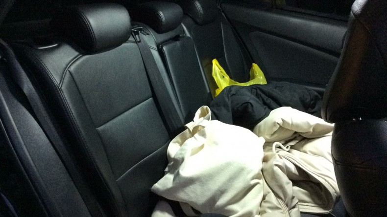 内装後方シート