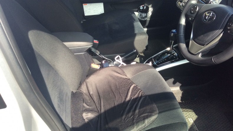 内装前方シート