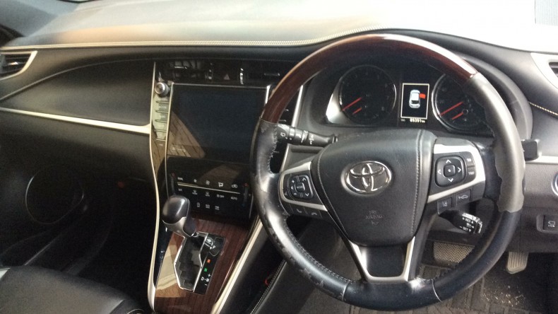 内装インパネ全体