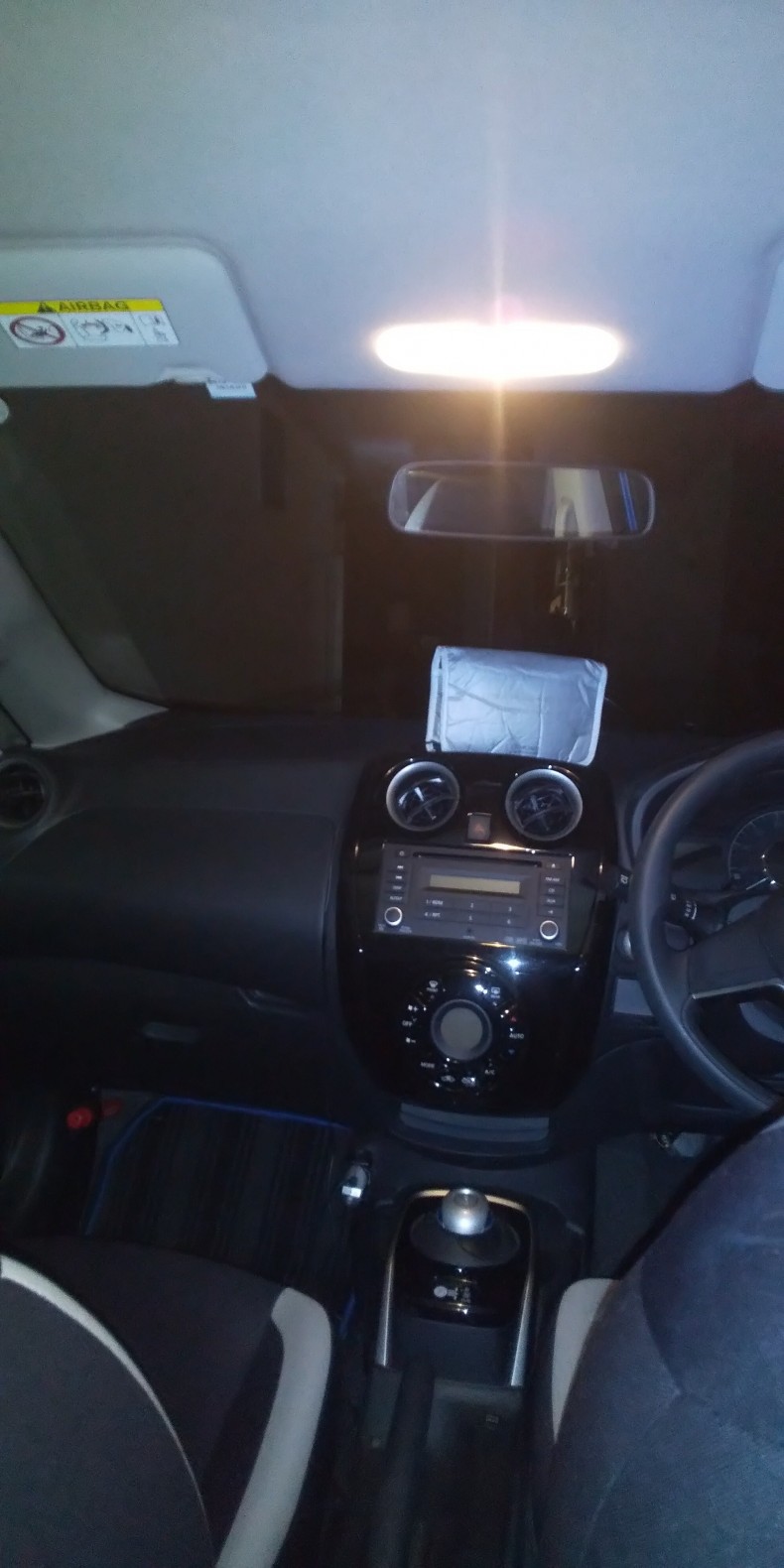 内装インパネ全体