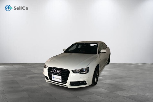 アウディ A5スポーツバックの車種サムネイル画像