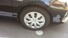 タイヤホイール前