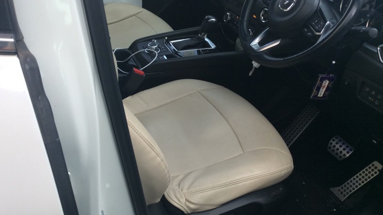 内装前方シート