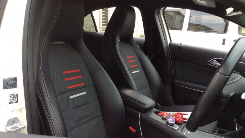 内装前方シート