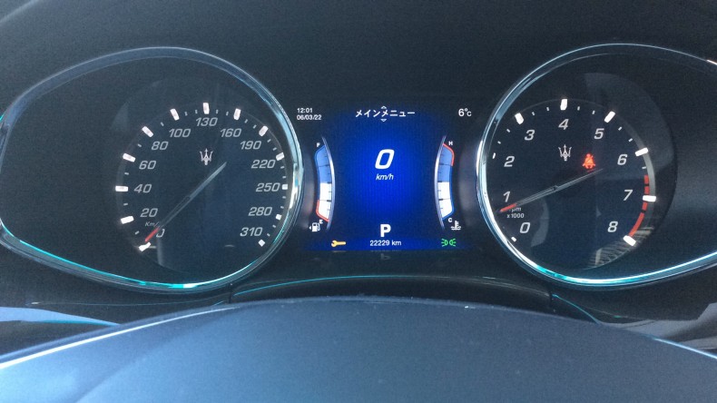内装メーター