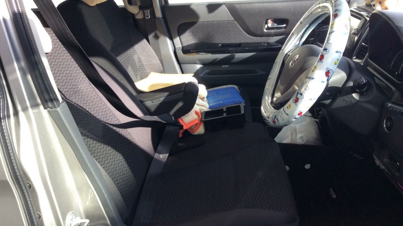 内装前方シート