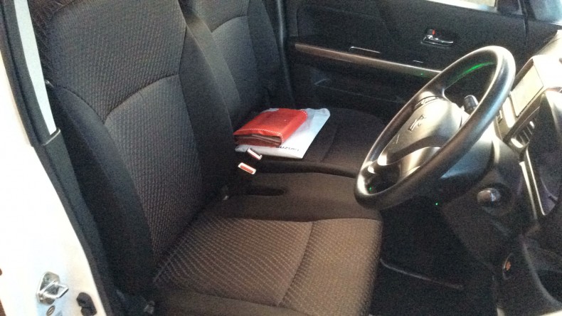 内装前方シート