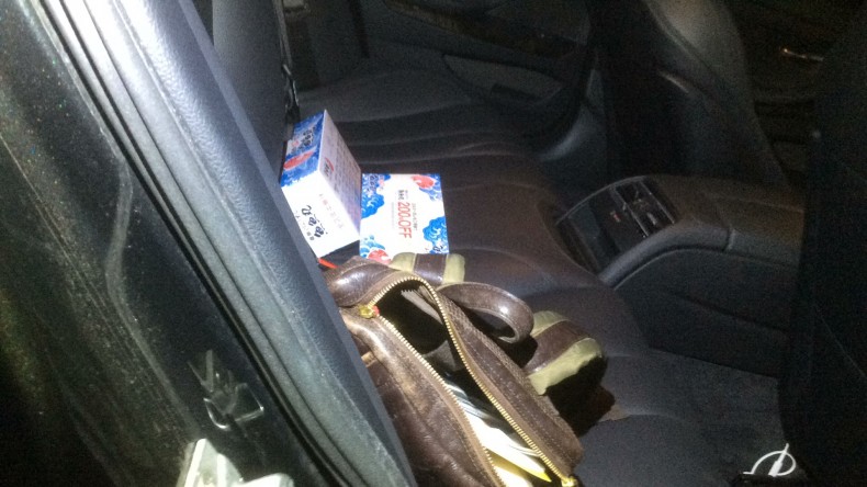 内装後方シート