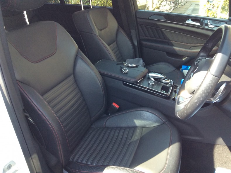 内装前方シート