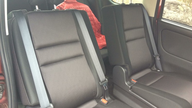 内装後方シート