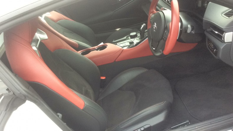 内装前方シート