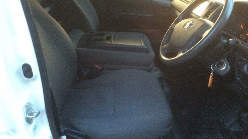 内装前方シート